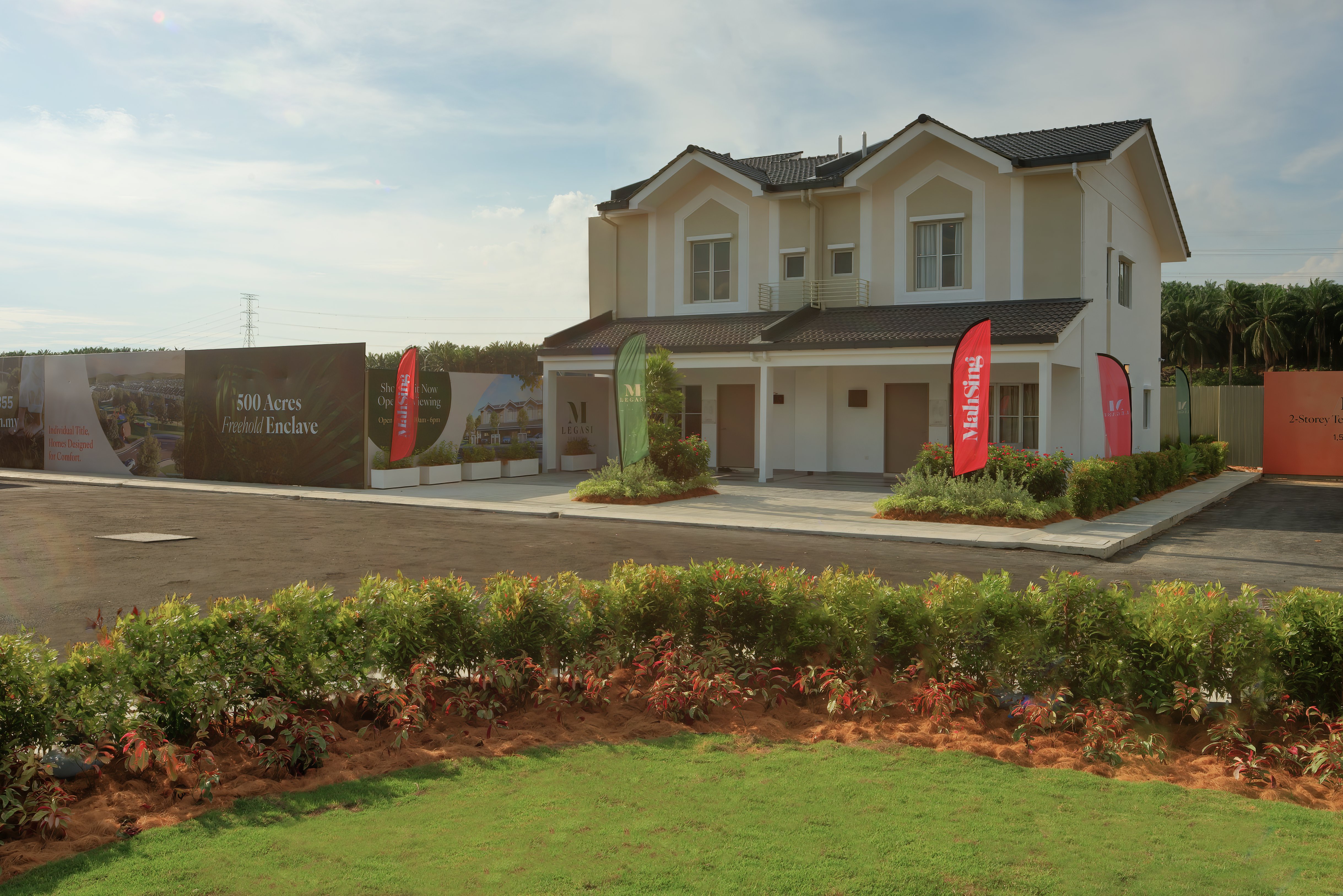 M Legasi Show Unit facade